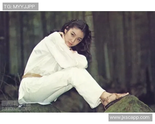 足球明星林青霞的成长历程与辉煌成就全解析