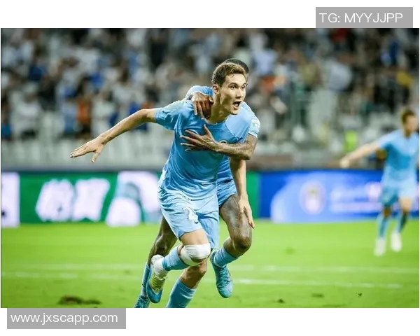 哪个足球明星即将前往韩国参加友谊赛引发球迷热议 哪个足球明星即将前往韩国参加友谊赛引发球迷热议